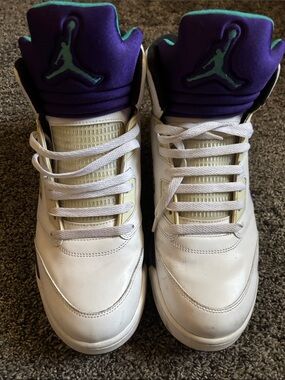 Jordan Men's White, Purple & Teal Retro Sneakers